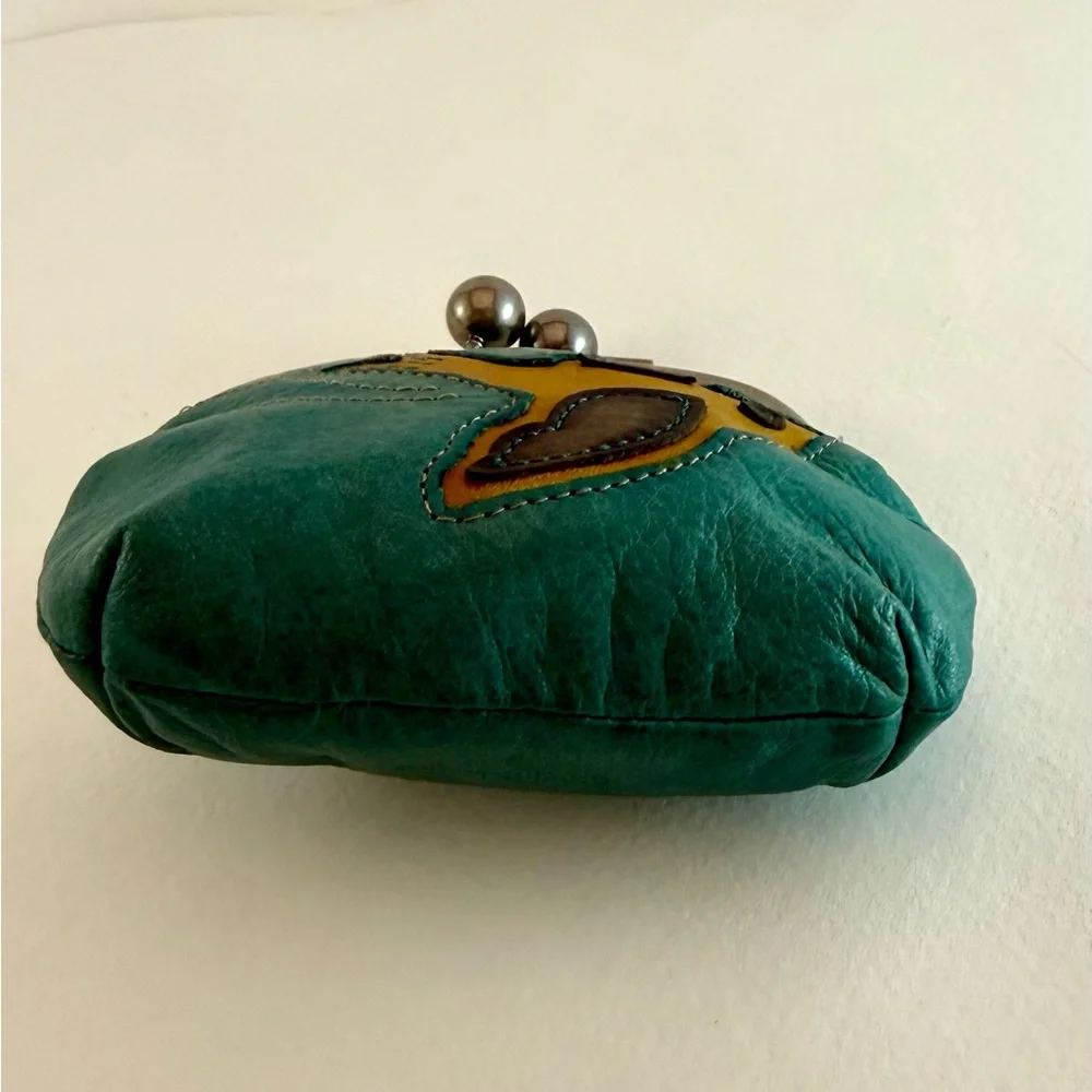 Fossil Key Leather Kisslock Coin Purse - Picture 5 of 9